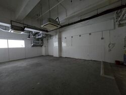 Ct Hub (D12), Retail #528835041